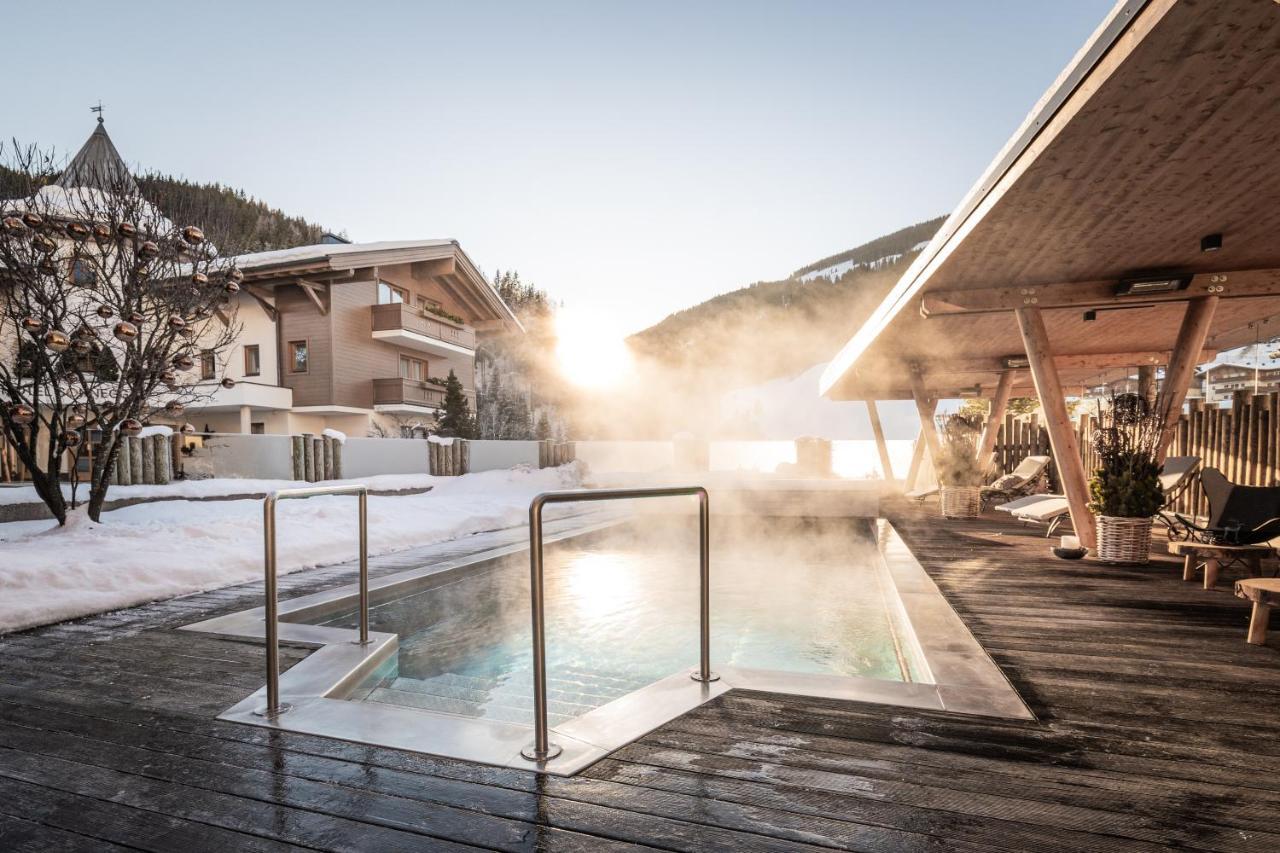 Hotel Sonnegg Saalbach-Hinterglemm Zewnętrze zdjęcie