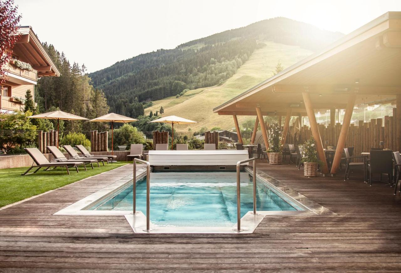 Hotel Sonnegg Saalbach-Hinterglemm Zewnętrze zdjęcie